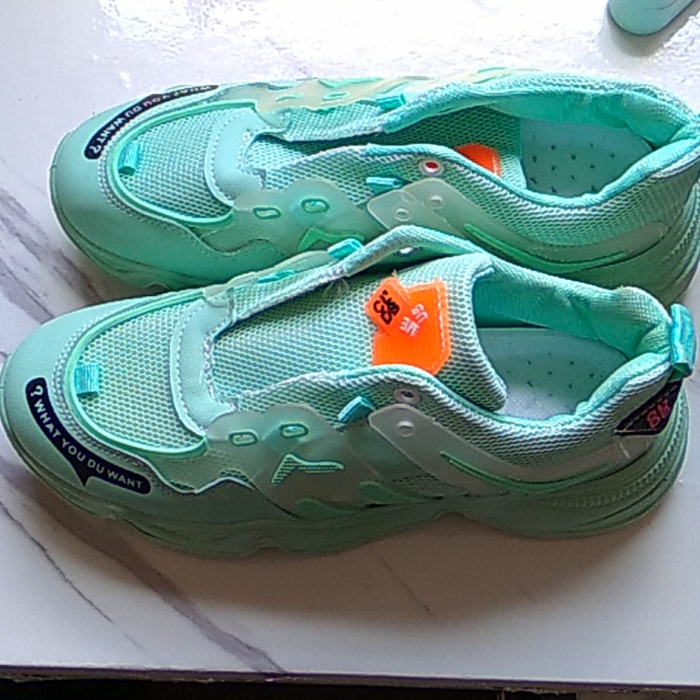 Shoes - Picture 2 of 2